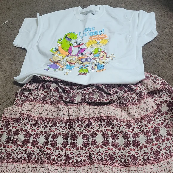 Set - Picture 1 of 5